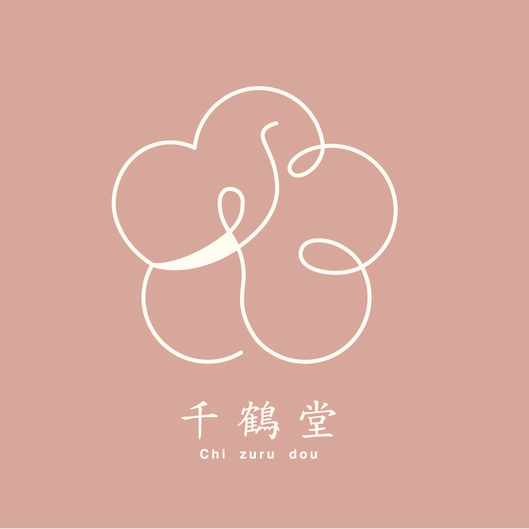 千鶴堂 Chi zuru dou（梅と鶴を一筆の線で描いたロゴ）